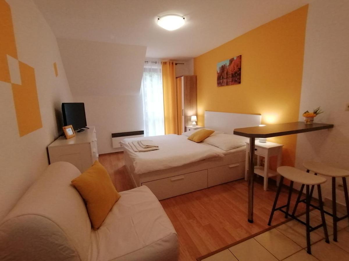 Apartmány a štúdiá Kamzík Donovaly Exterior foto